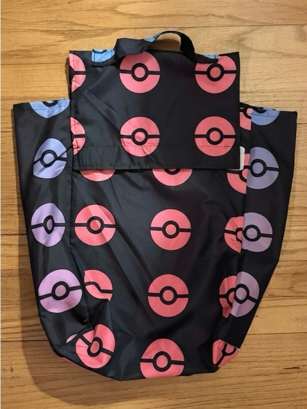 Pokemon Cloth Bag with Poké Ball Pattern